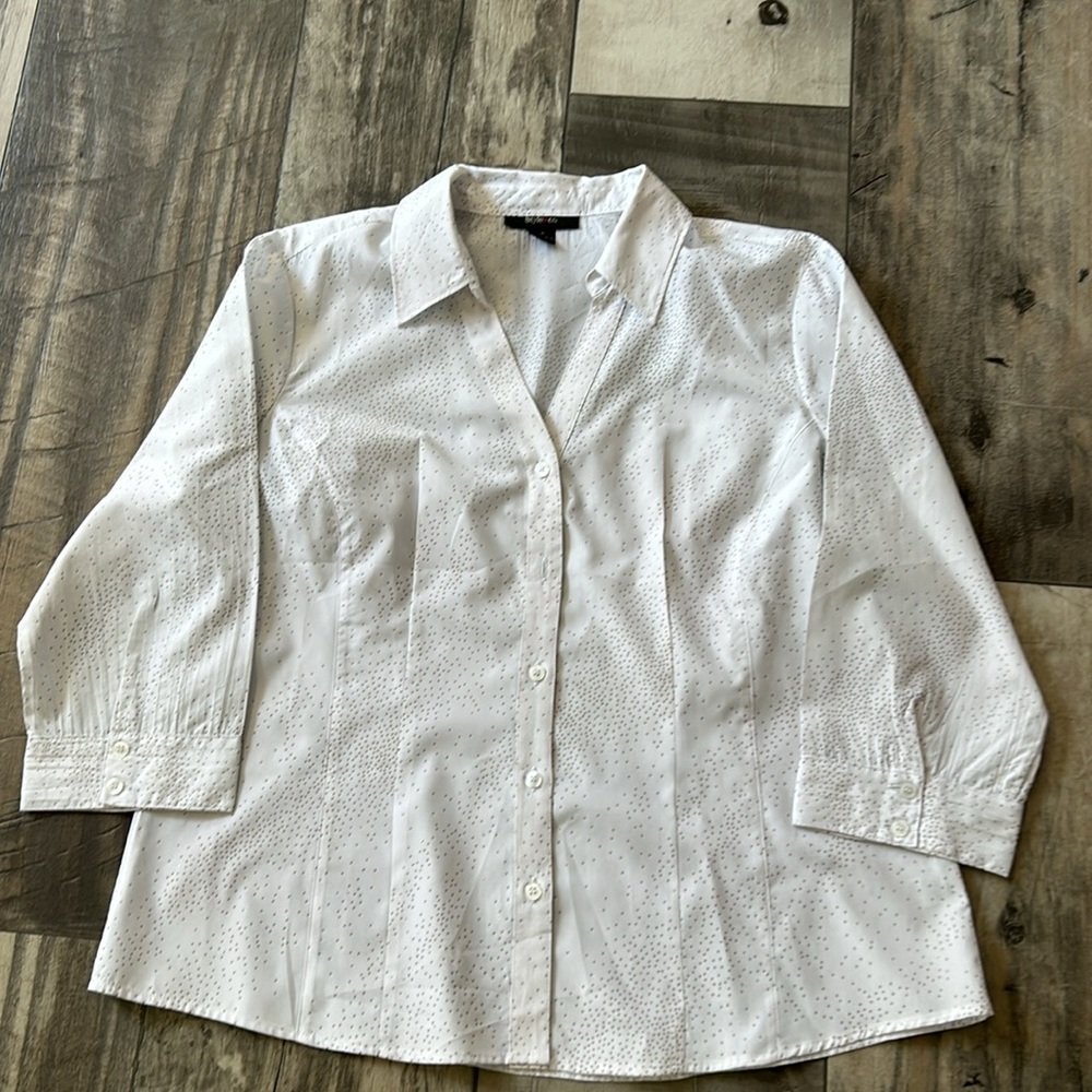 STYLE & CO  white woman’s blouse size 16
